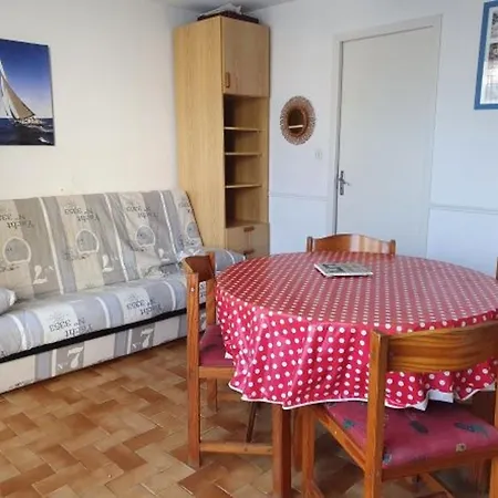 Maisonnette Proche Plage Et Foret Avec Parking - Fr-1-476-227 לה פוט-סור-מר