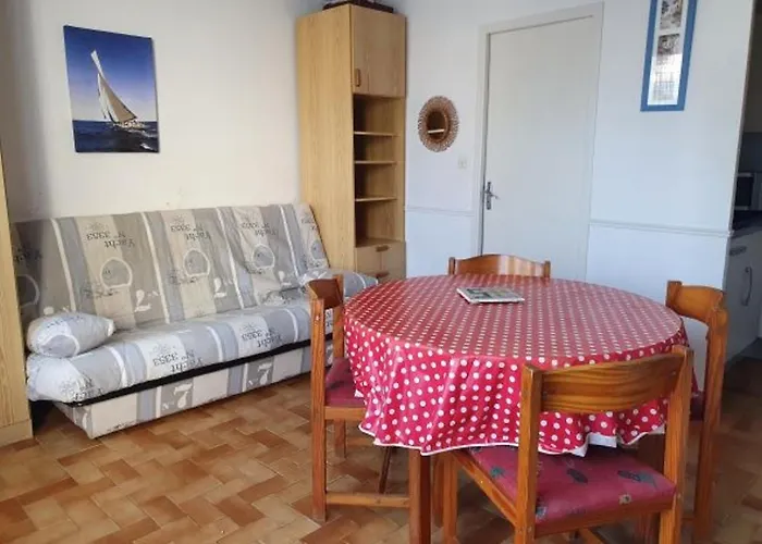 Maisonnette Proche Plage Et Foret Avec Parking - Fr-1-476-227 לה פוט-סור-מר